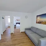 Appartement Adria *