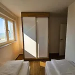 Appartement Adria *