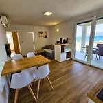 Appartement Adria *