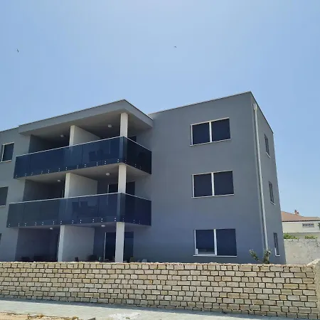 Apartamento Adria Nin