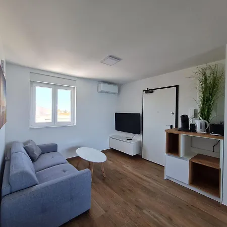 Adria Апартаменты