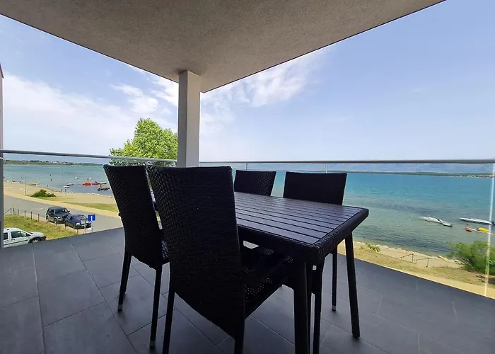 Apartamento Adria Nin