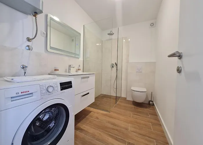 Adria Apartamento *