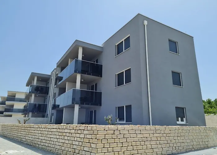 Adria Apartamento Nin
