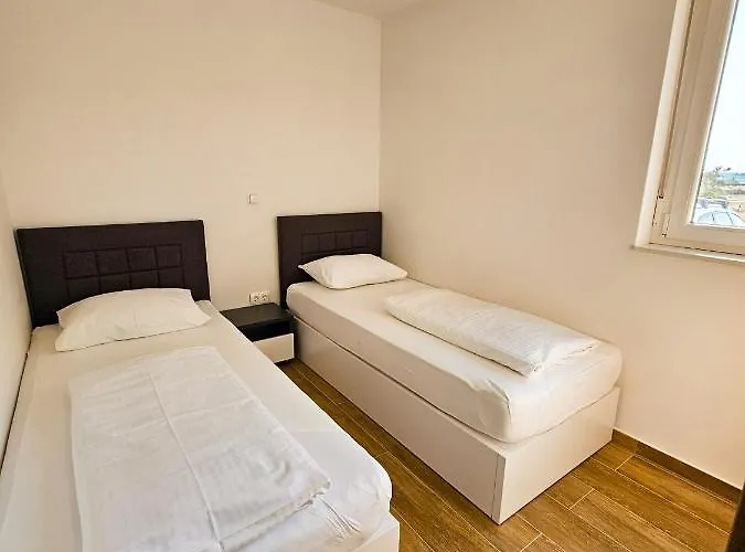 Adria Apartamento *