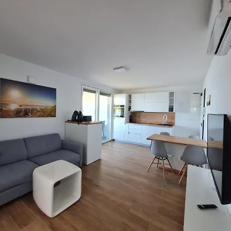 Adria Apartment Nin