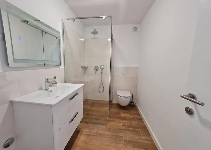 Adria Appartement Nin